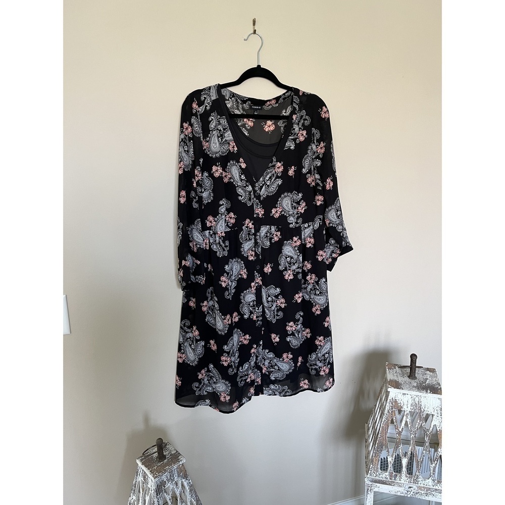Torrid Black with White Floral Chiffon Shirt Dress, Size 1
